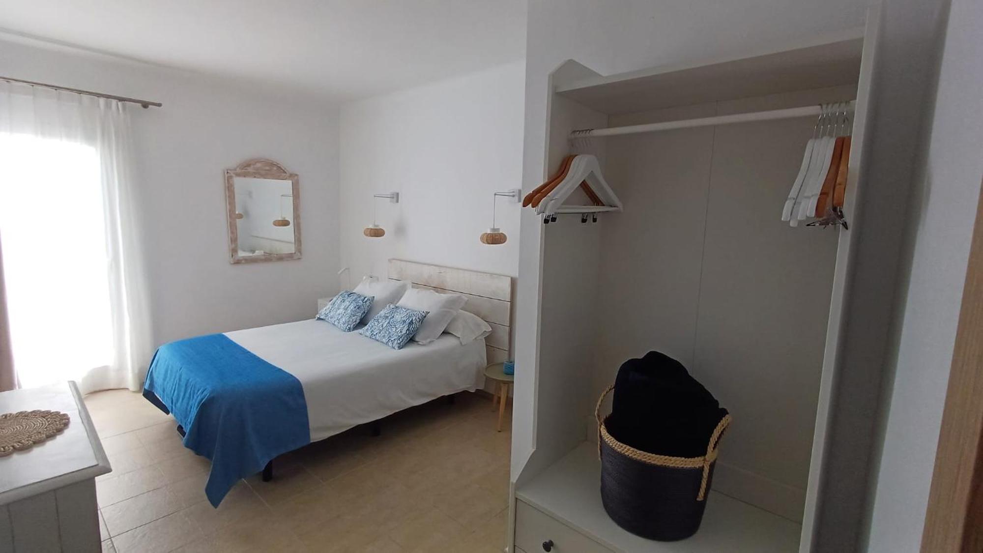 Hostal Dragonera Сант-Эльм Экстерьер фото